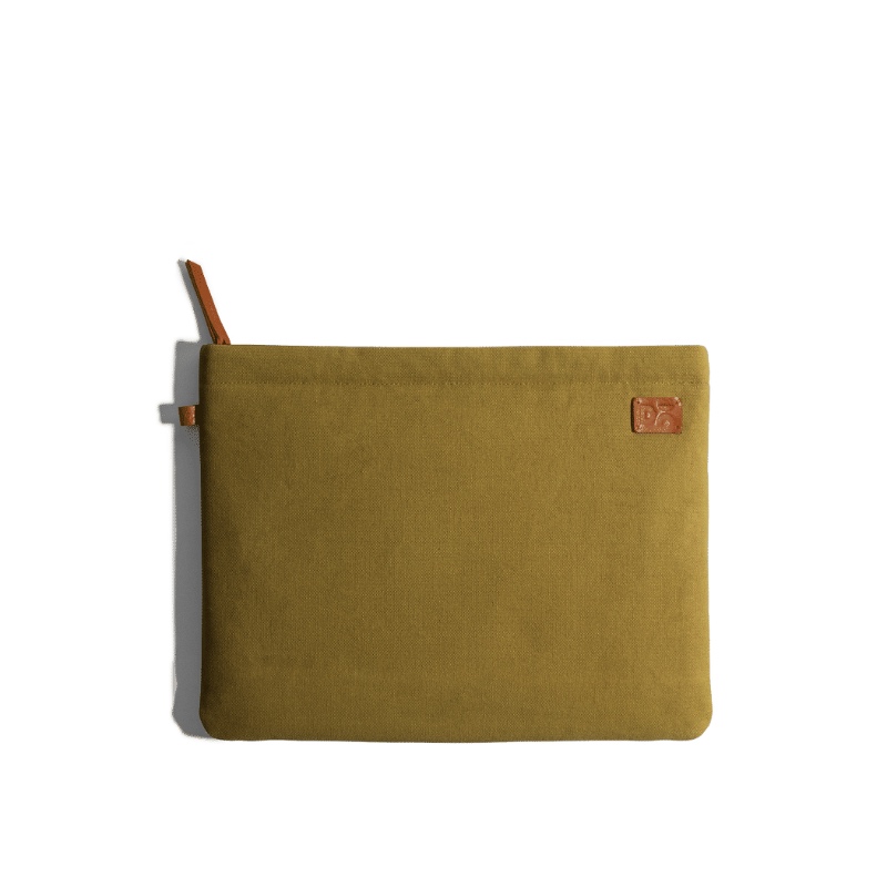 Klippik-Online-Shopping-Kuwait-UAE-Saudi-Olive-Green-Skipper-Sleeve-Small.jpg Olive Green Skipper Sleeve Small For iPads/Tablet 28cm (11") - Image 1