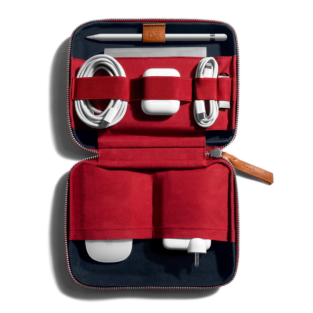 Marshal-Tech-Case-Red.jpg Marshal Large Tech Kit Organiser - Red - Image 1