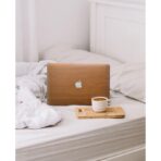 Wood Hardshell Case for Macbook Pro 13 2020 - Image 4